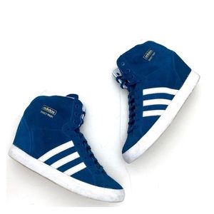 pitch perfect wedge sneakers